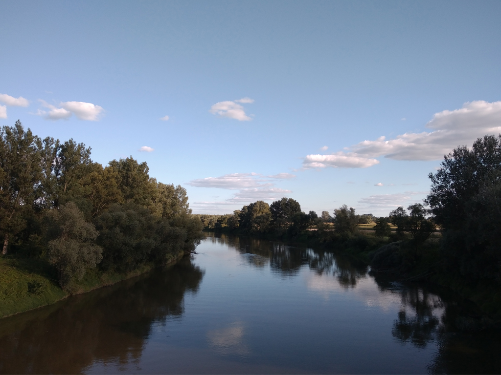 Widok z mostu na rzekę San w Ubieszynie